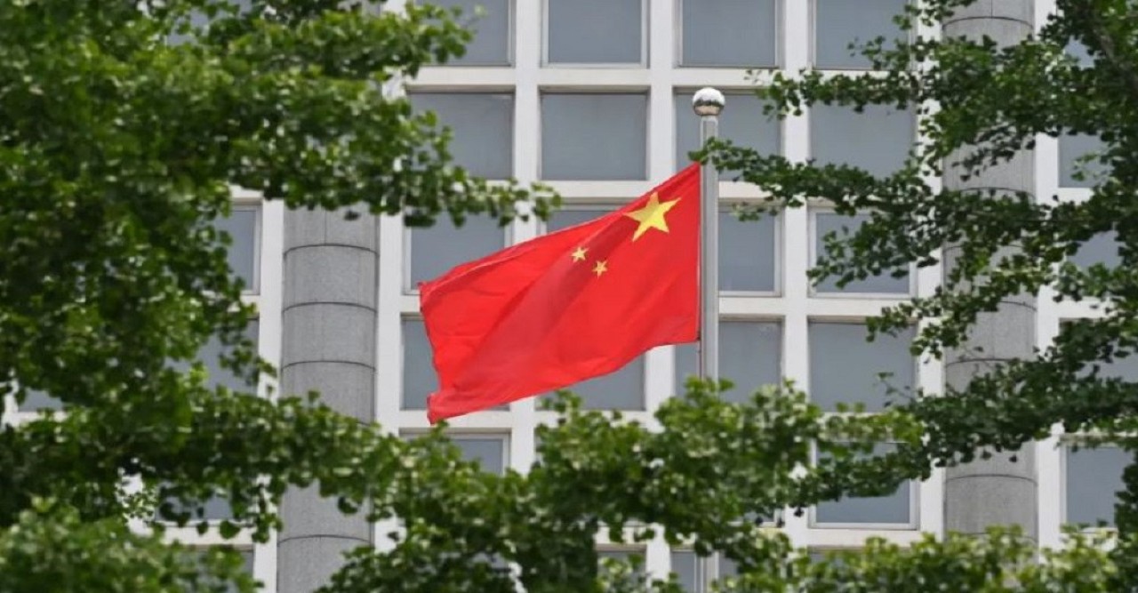 তিন দেশে সরকার পতনের প্রভাব কি চীনের ওপর পড়বে?