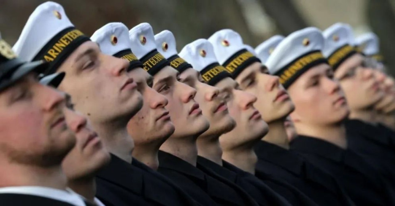 ১৮ বছর বয়সিদের জন্য জার্মানিতে চালু হচ্ছে স্বেচ্ছাসেবী সামরিক সেবা