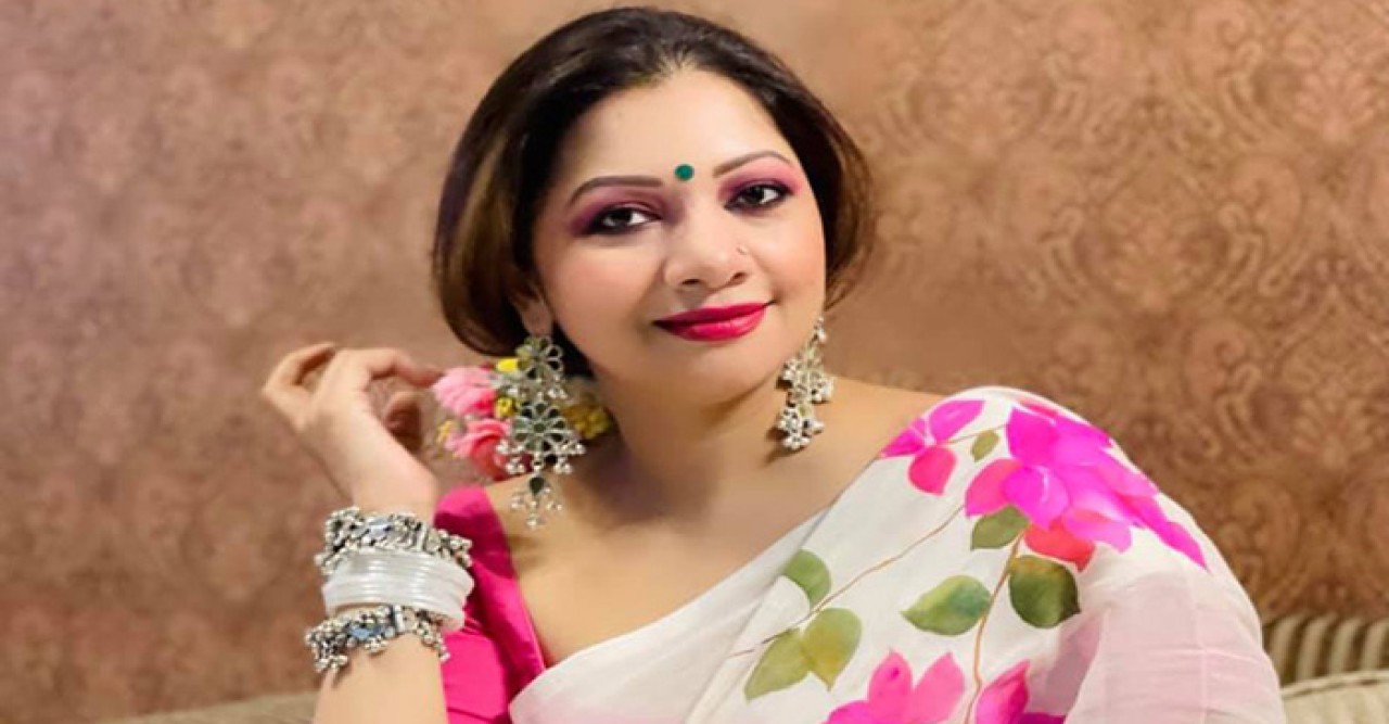 এ রকম প্রস্তাব প্রায়ই আসে : আঁখি আলমগীর