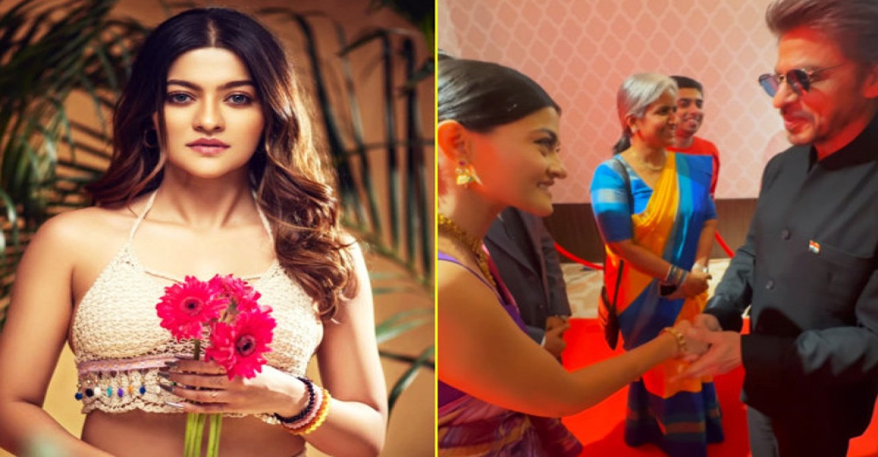 শাহরুখের সঙ্গে হ্যান্ডশেকের পর হাত ধুইনি-অভিনেত্রী প্রকৃতি মিশ্র