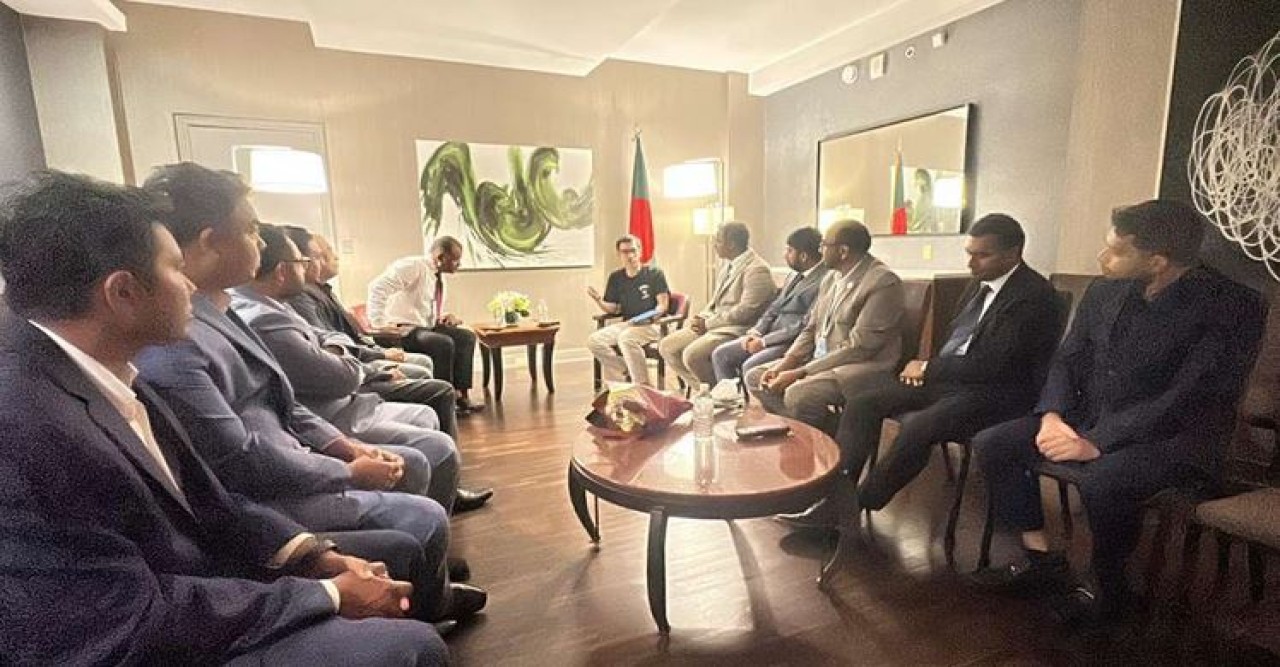 বিএটিসি"র বিনিয়োগ বোর্ডের চেয়ারম‍্যান আশিক চৌধুরীর সাথে মতবিনিময়