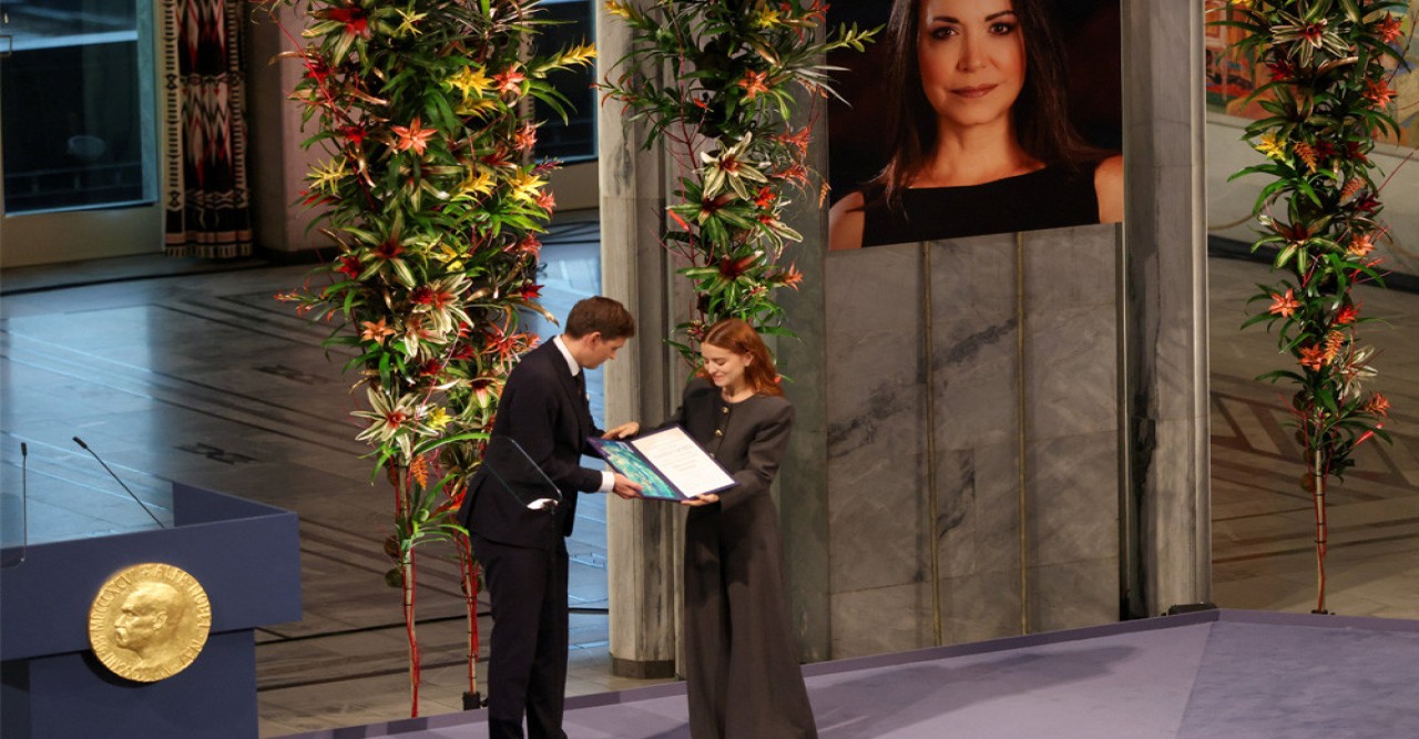 ‘গণতন্ত্রকে টিকে থাকতে স্বাধীনতার জন্য লড়াই করতে প্রস্তুত থাকতে হবে-নোবেল প্রদান অনুষ্ঠানে মারিয়া কোরিনা