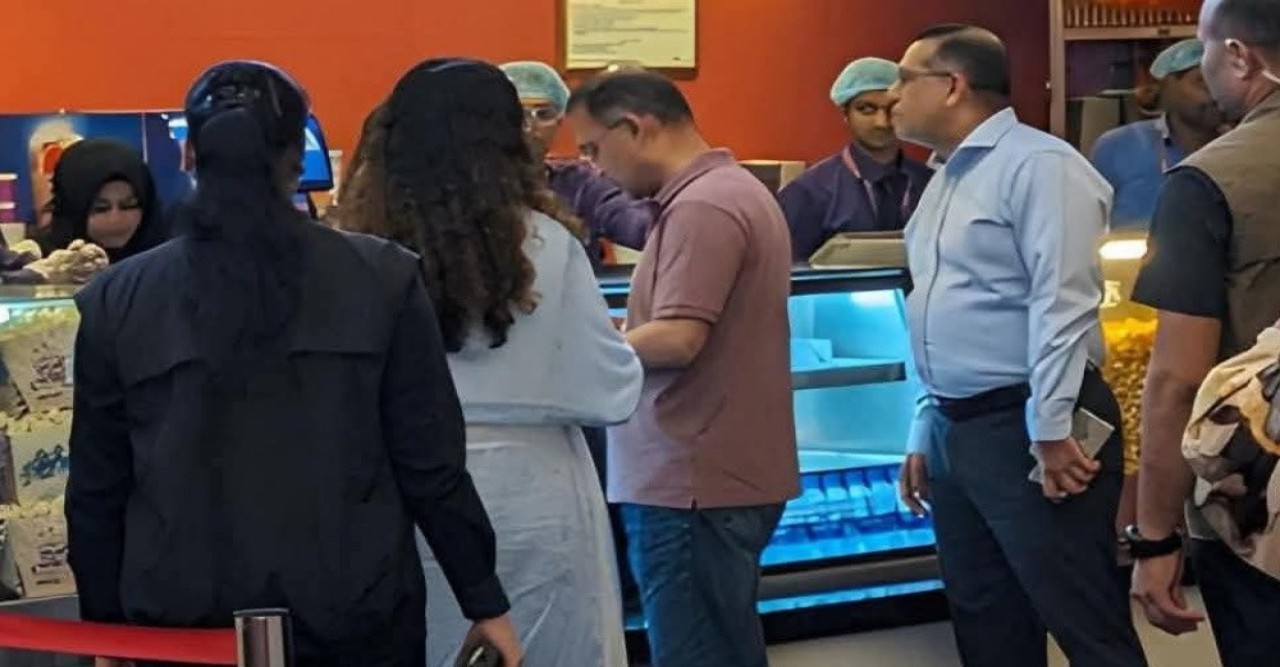 বনলতা এক্সপ্রেস নয়, ‘প্রজেক্ট হেইল মেরি’ সিনেমা দেখেছেন প্রধানমন্ত্রী