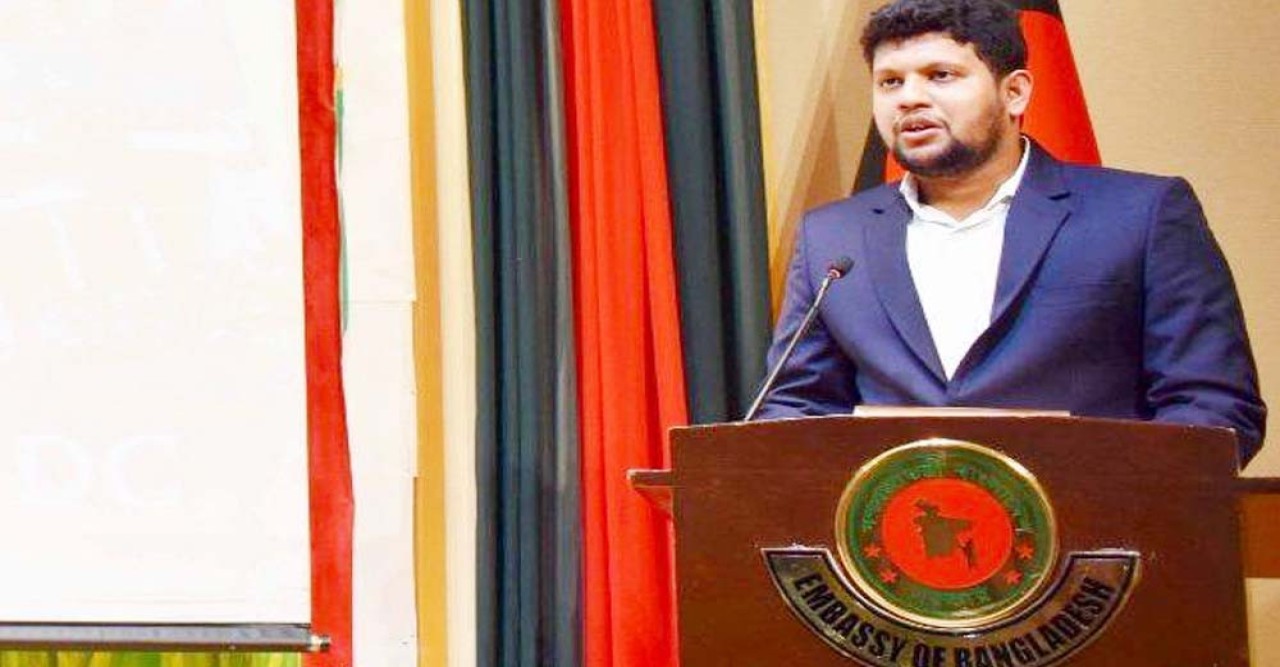 হাসিনার নিপীড়নের প্রতিবাদে জেগে উঠেছিল ছাত্র-জনতা : তথ্য উপদেষ্টা