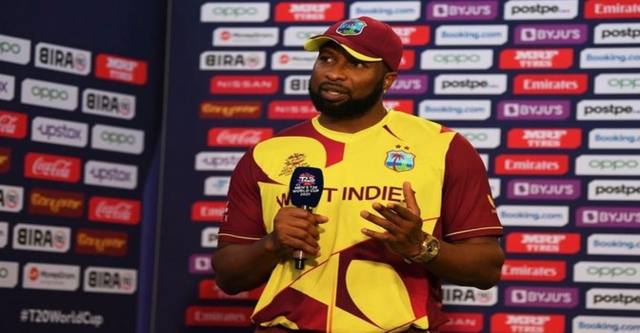 ইংল্যান্ডের সহকারী কোচের দায়িত্বে পোলার্ড