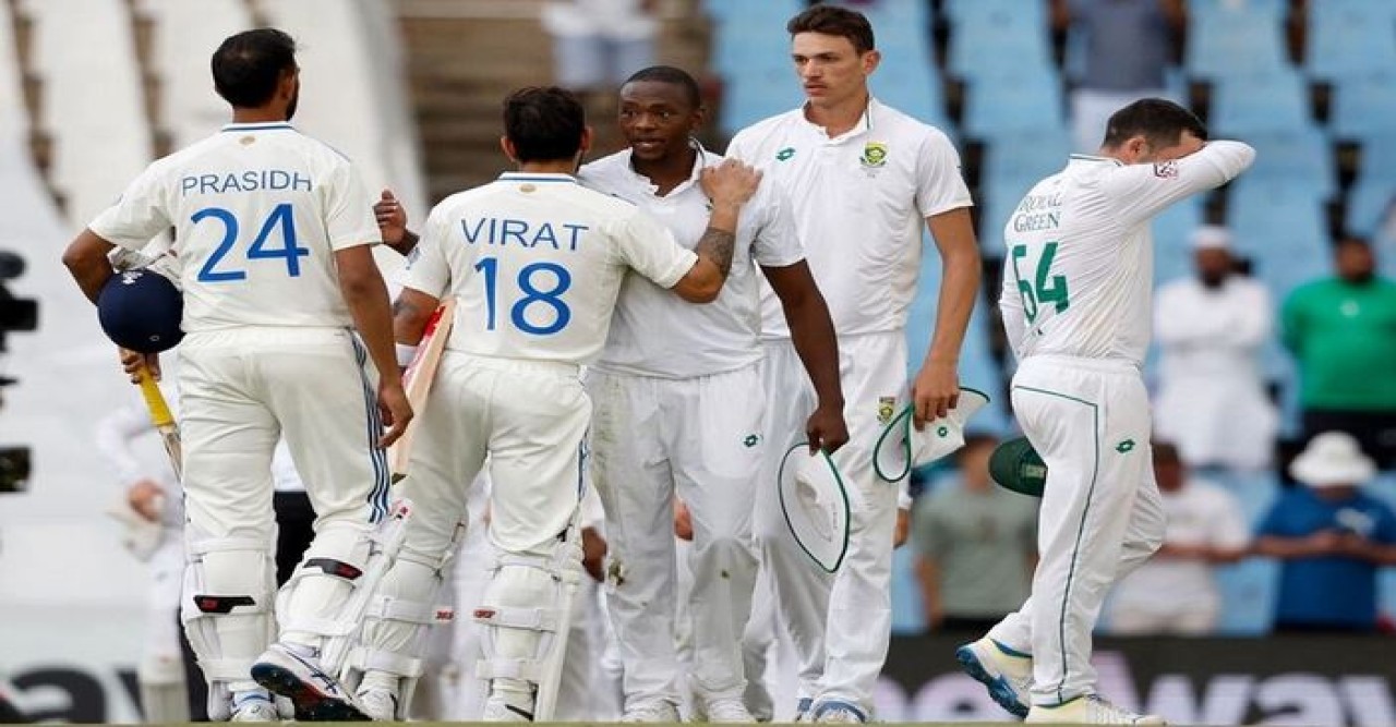 প্রোটিয়াদের কাছে ইনিংস ব্যবধানে হেরে বিধ্বস্ত ভারত