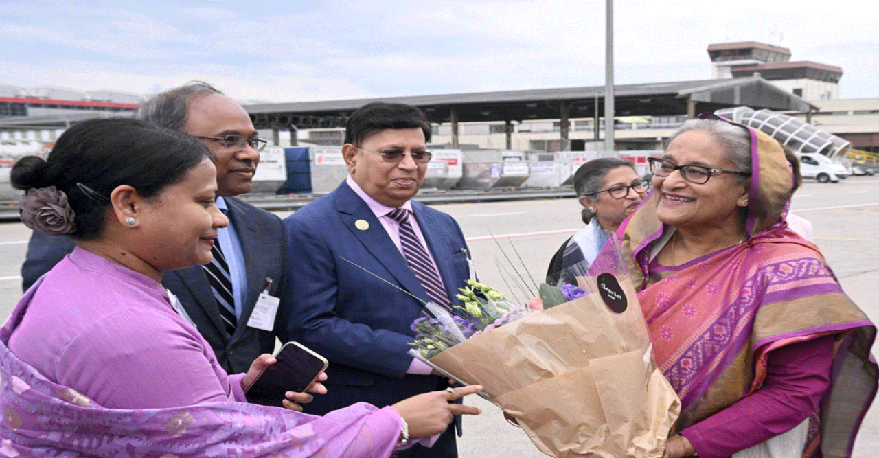 ওয়ার্ল্ড অব ওয়ার্ক সামিটে যোগ দিতে জেনেভা পৌঁছেছেন প্রধানমন্ত্রী