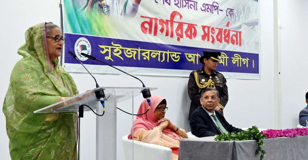 জনগণ যাকে ইচ্ছা তাকে ভোট দেবে : প্রধানমন্ত্রী