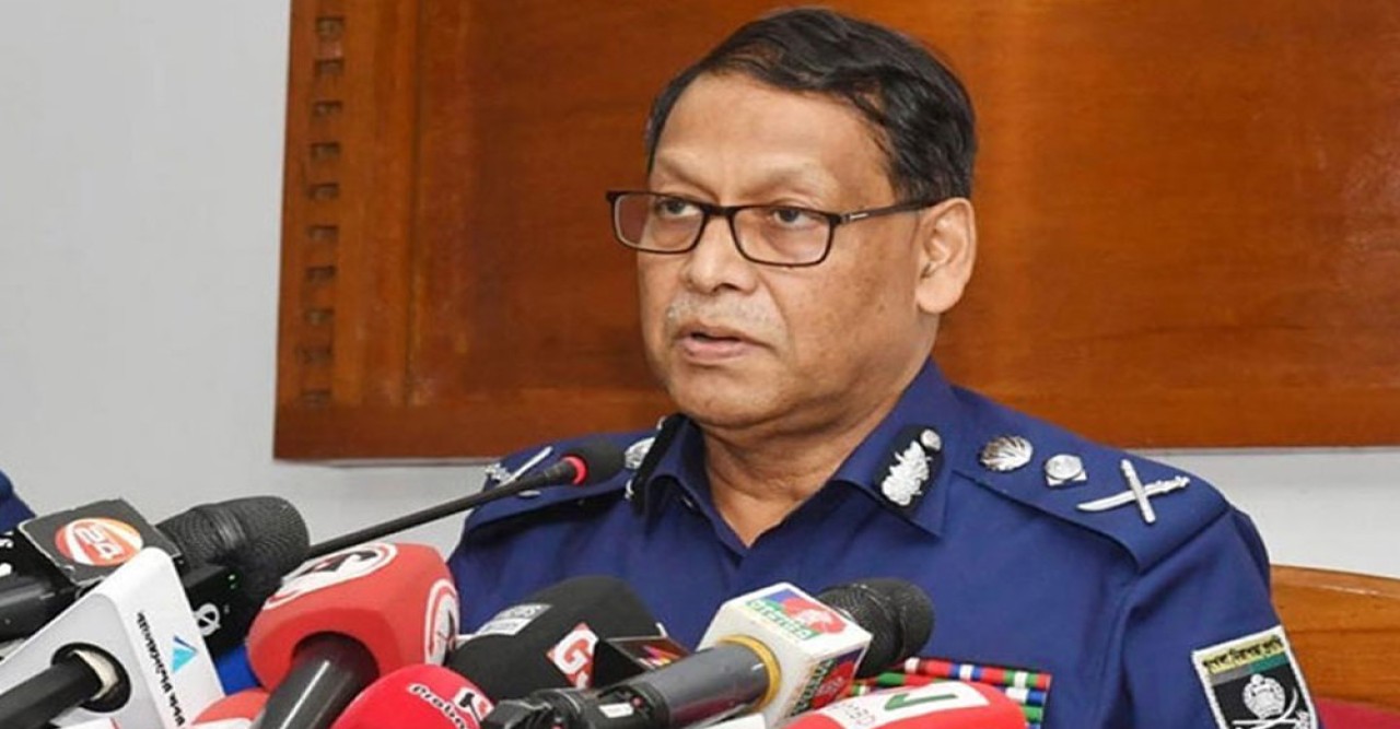ঈদুল আজহা উৎসবমুখর পরিবেশে উদযাপনের লক্ষ্যে আন্তরিকভাবে কাজ করতে আহ্বান আইজিপির