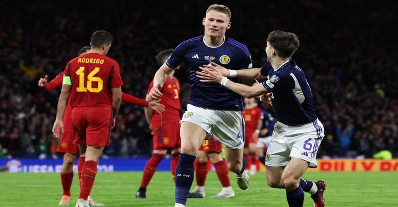 স্কটল্যান্ডের কাছে হোঁচট খেল স্পেন