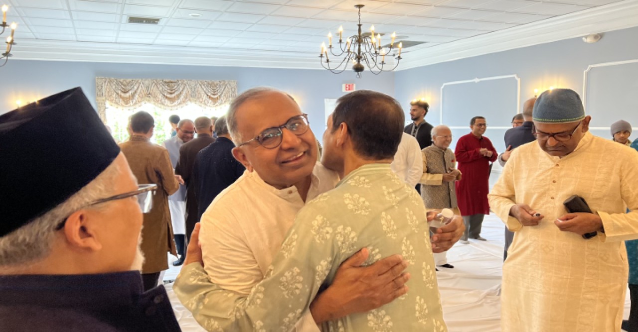 নিউজার্সী অঙ্গরাজ্যে প্রবাসীদের ঈদের আনন্দ: মিলনমেলায় পরিণত হলো ঈদের জামাত