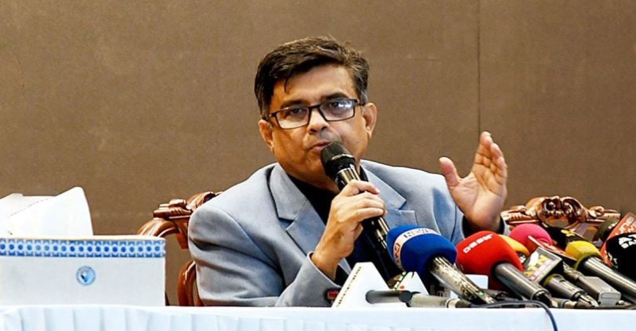 সরকার সংবাদপত্রের স্বাধীনতা ও নিরাপত্তায় প্রতিশ্রুতিবদ্ধ : শফিকুল আলম