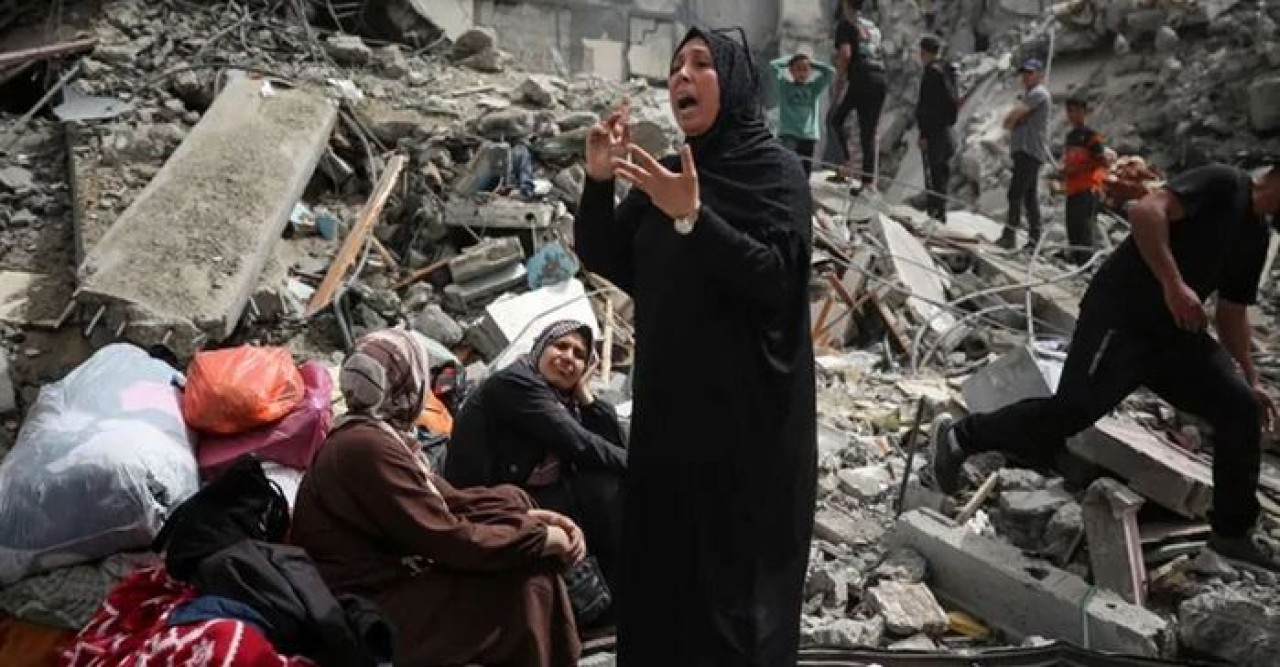 রাফাসহ গাজায় ইসরায়েলের তুমুল হামলা