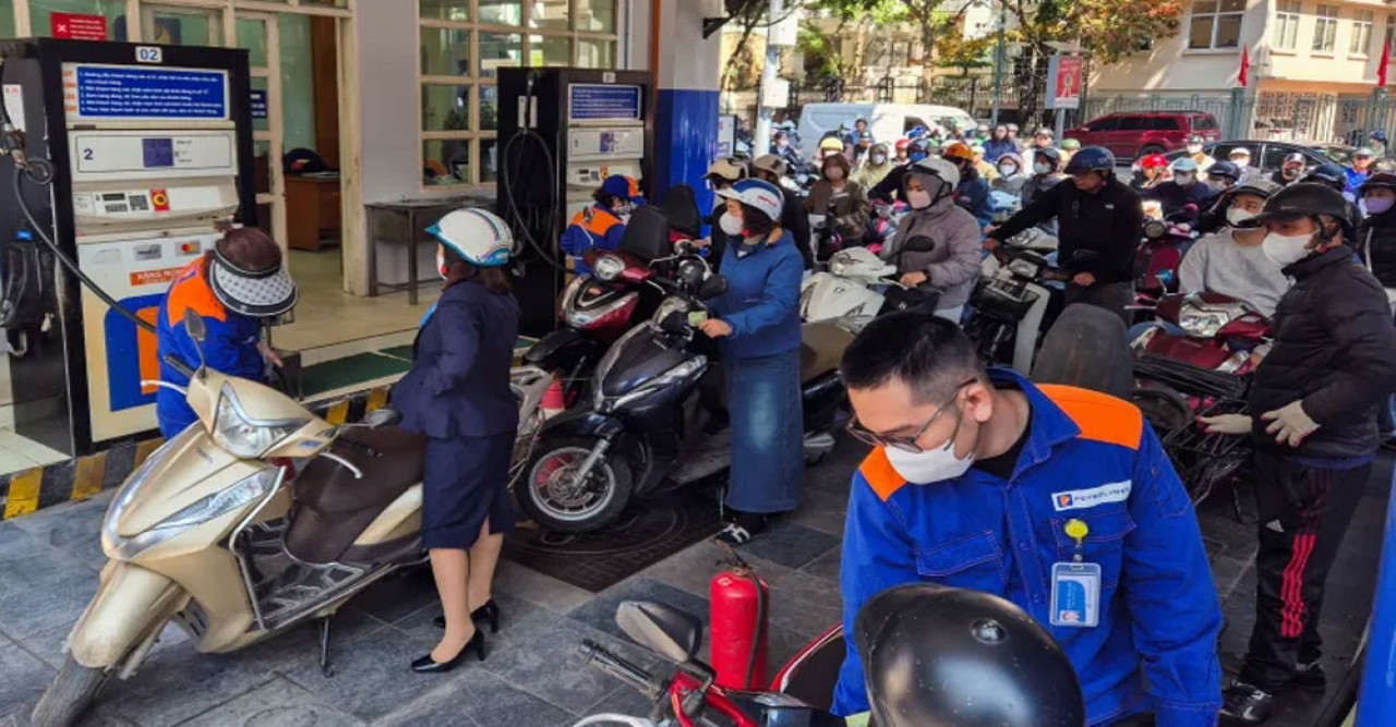 ফিলিপাইন-ভিয়েতনামে জ্বালানিসংকট : জরুরি অবস্থা জারিসহ নানা পদক্ষেপ