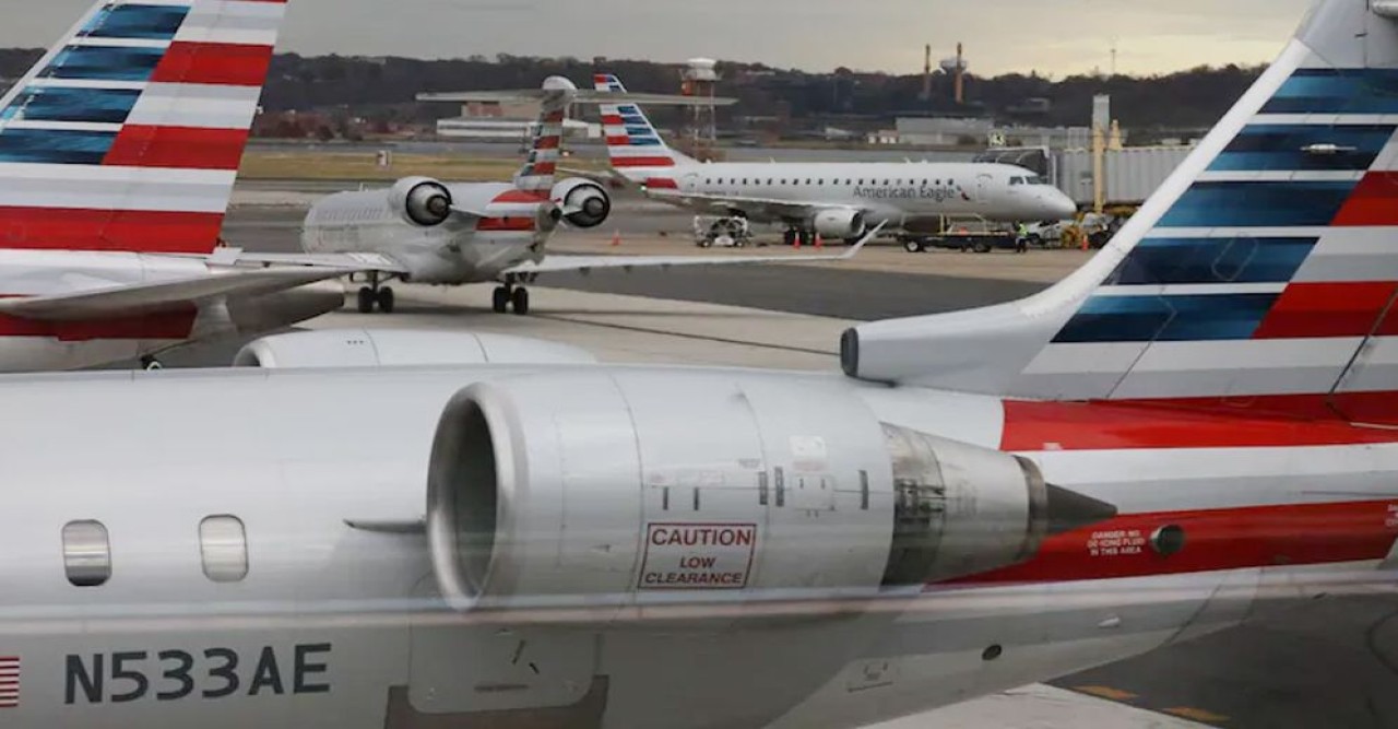 শাটডাউনে নাজেহাল যুক্তরাষ্ট্র, ফ্লাইট কমানোর সিদ্ধান্ত