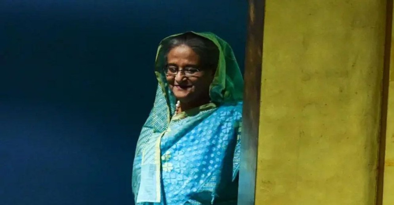 স্বর্ণালংকার লুকাতেও সিদ্ধহস্ত শেখ হাসিনা