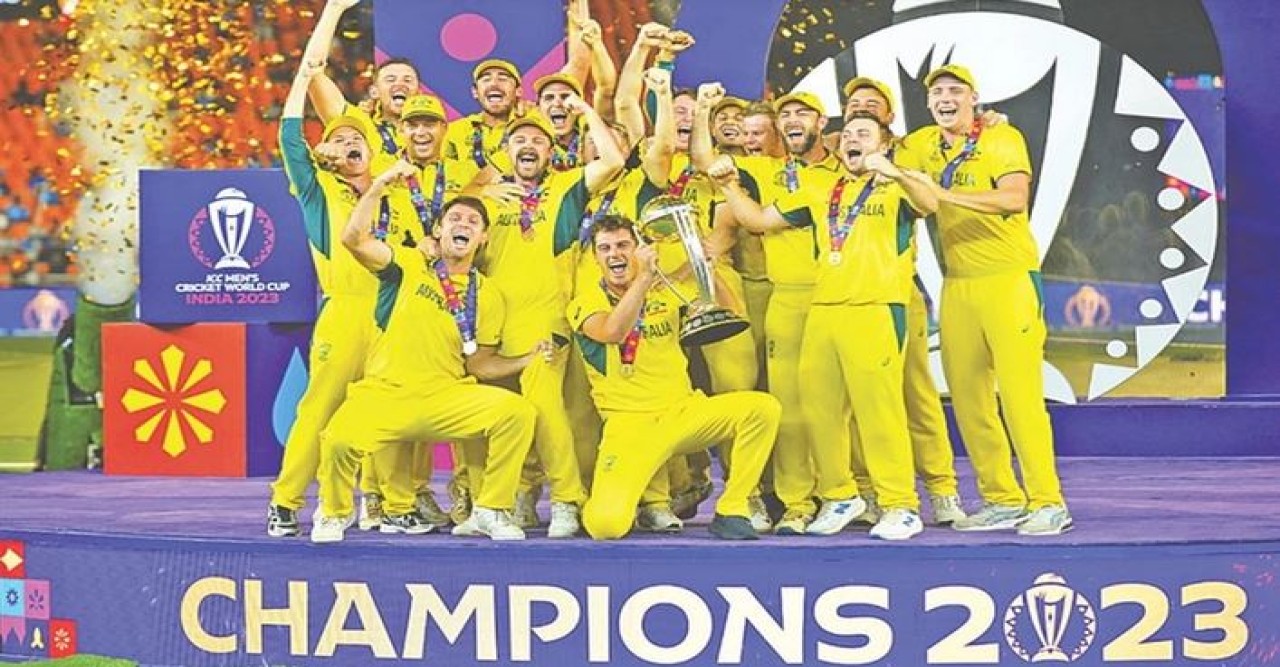 স্তব্ধ ভারতে অস্ট্রেলিয়ার উল্লাস