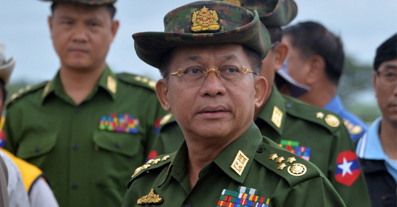 মিয়ানমারে জান্তার বিমান হামলায় ১৭ শিক্ষার্থী নিহত