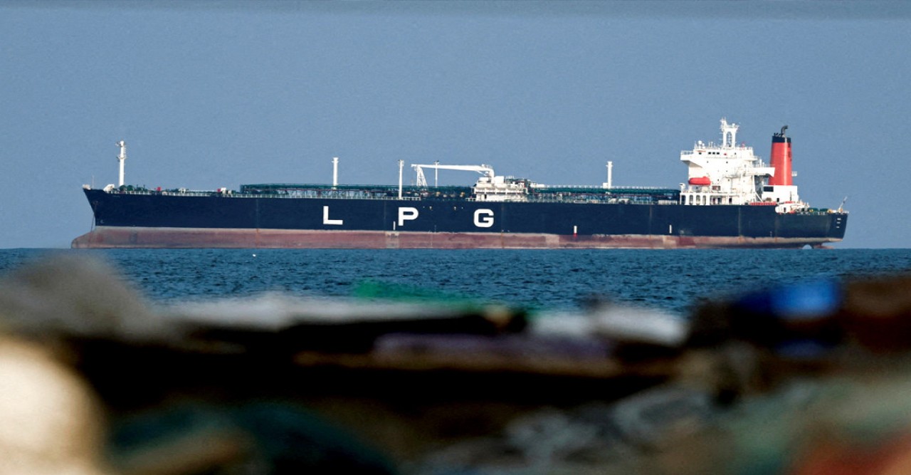 হরমুজ খুলতে ৪৮ ঘণ্টার আলটিমেটাম ট্রাম্পের, জবাবে কী করবে ইরান?