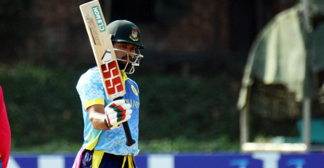 শান্তর ব্যাটে ম্যাচ জেতানো সেঞ্চুরি, বড় রান তাড়া করে আবাহনীর জয়