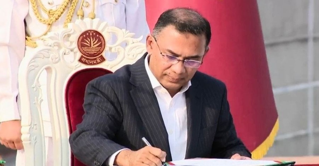 ‘ই-হেলথ’ কার্ড চালুর নির্দেশ প্রধানমন্ত্রীর