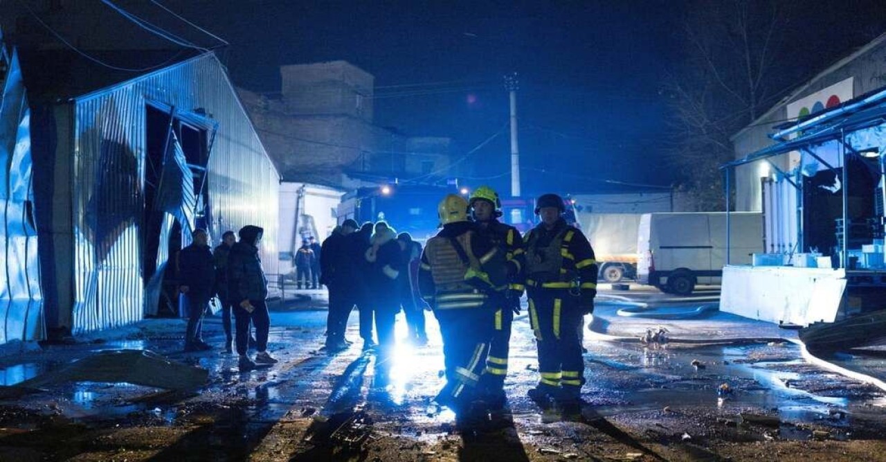 রুশ ক্ষেপণাস্ত্র ও ড্রোন হামলায় ইউক্রেনে ব্যাপক বিদ্যুৎ বিপর্যয়