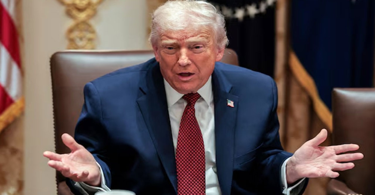 ইরান বিক্ষোভকারীদের ফাঁসি দিলে ‘কঠোর পদক্ষেপ’-ট্রাম্প