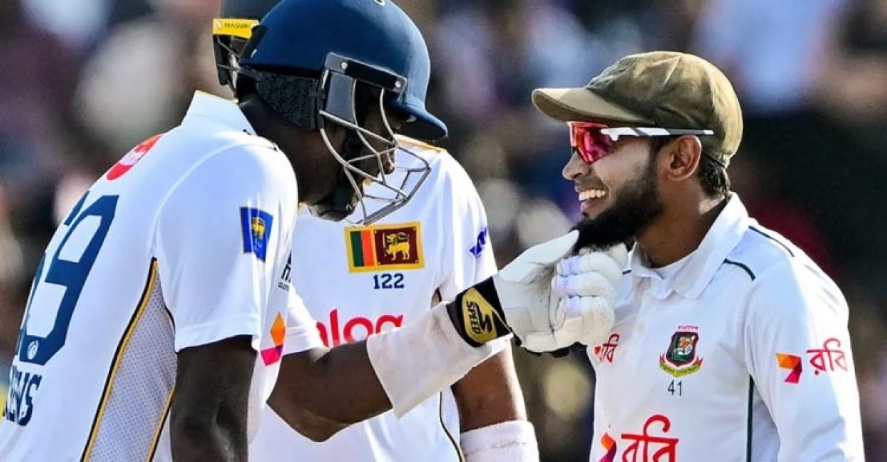 বিদায়ী টেস্টে মুশফিকের সঙ্গে যে কথা হয়েছে ম্যাথিউজের