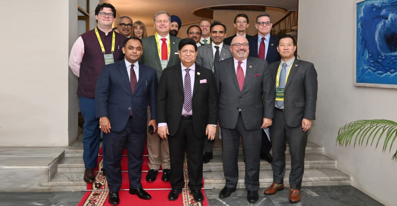 পররাষ্ট্রমন্ত্রীর সঙ্গে মা‌র্কিন ব্যবসায়ী প্রতিনিধিদলের সাক্ষাৎ