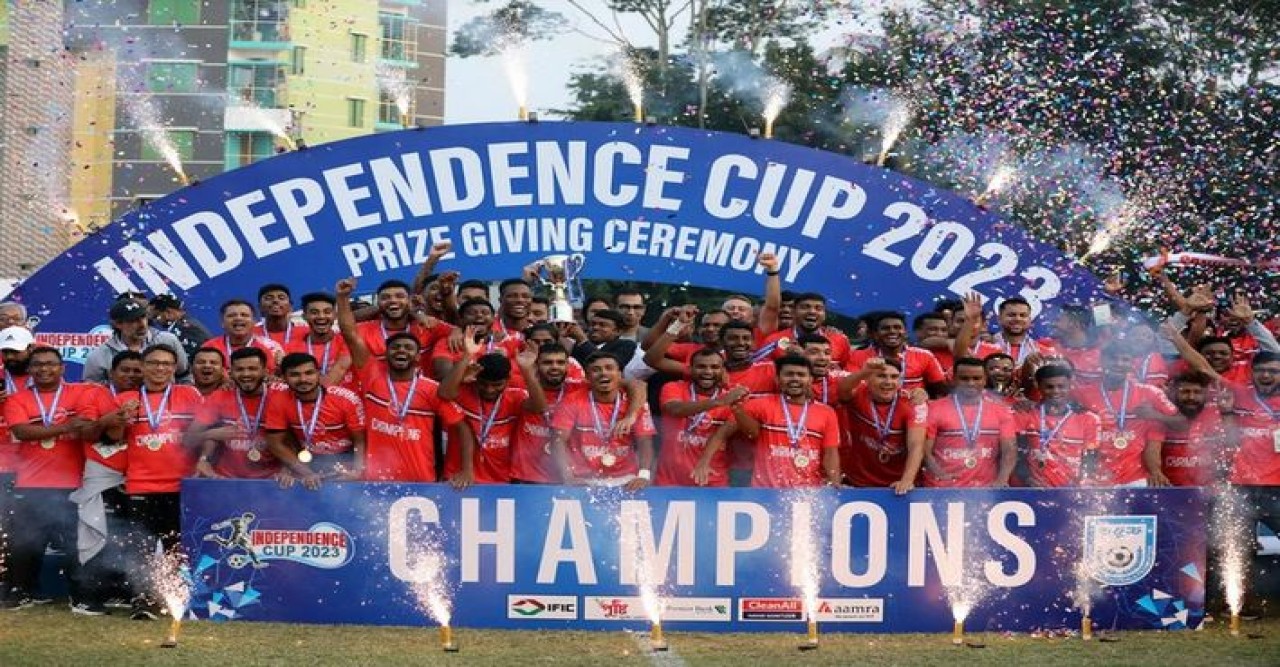 স্বাধীনতা কাপের চ্যাম্পিয়ন বসুন্ধরা কিংস
