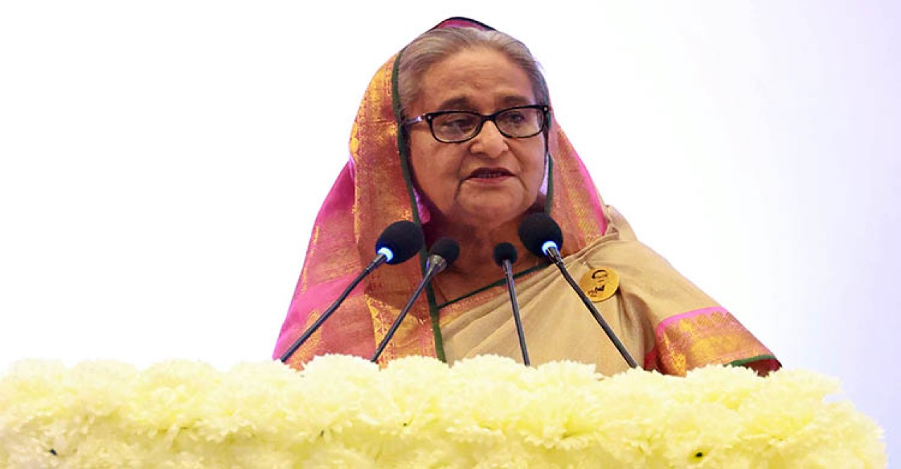 বিএনপি সরকারের আমলে বাংলাদেশের অর্থনীতি মন্দার কবলে পড়েছিল