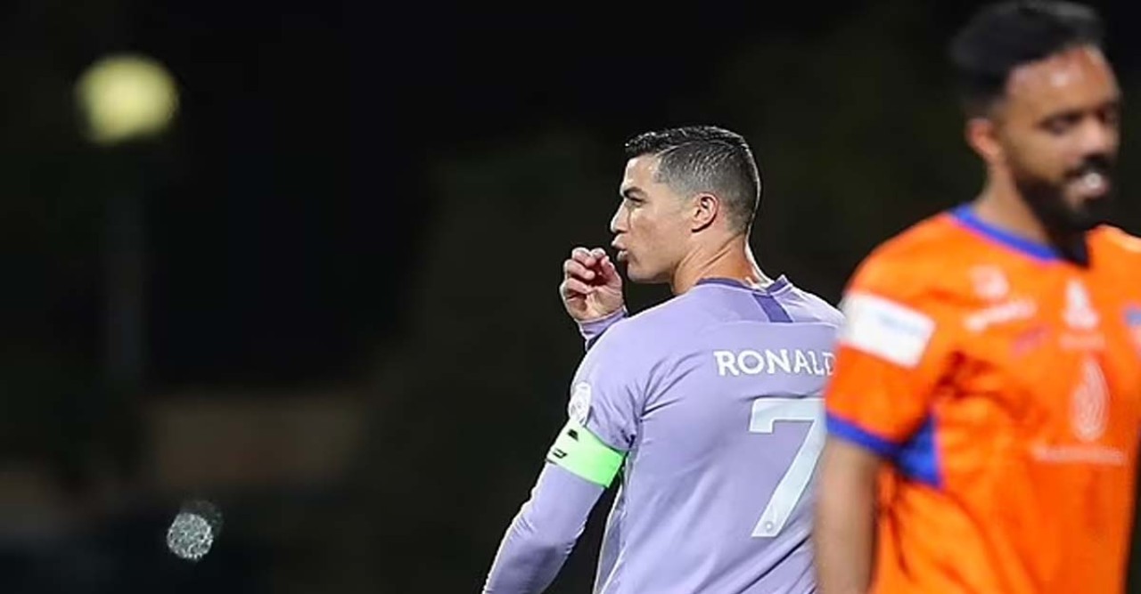 ফের মেজাজ হারালেন রোনালদো