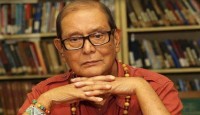 বুদ্ধিজীবী কবরস্থানে চিরনিদ্রায় কবি হেলাল হাফিজ