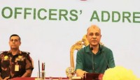 সীমান্তে পিঠ দেখাবেন না : বিজিবিকে স্বরাষ্ট্র উপদেষ্টা