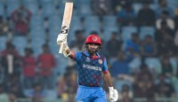 দেশ ও পরিবারের জন্য সেমিফাইনাল খেলতে চান আফগান অধিনায়ক