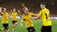 নিজেদের মাঠে পিএসজিকে হারিয়ে এগিয়ে রইল ডর্টমুন্ড