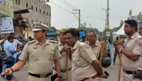 মধ্য প্রদেশে সেনা কর্মকর্তাদের মারধর, বান্ধবীকে ধর্ষণ