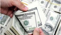 মার্কিন ডলারের ব্যাপক দরপতন