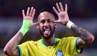 ১৭ মাস পর ব্রাজিল দলে নেইমার