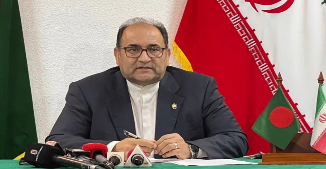 আটকে পড়া বাংলাদেশি জাহাজ দ্রুতই হরমুজ পার হতে পারবে : ইরানি রাষ্ট্রদূত