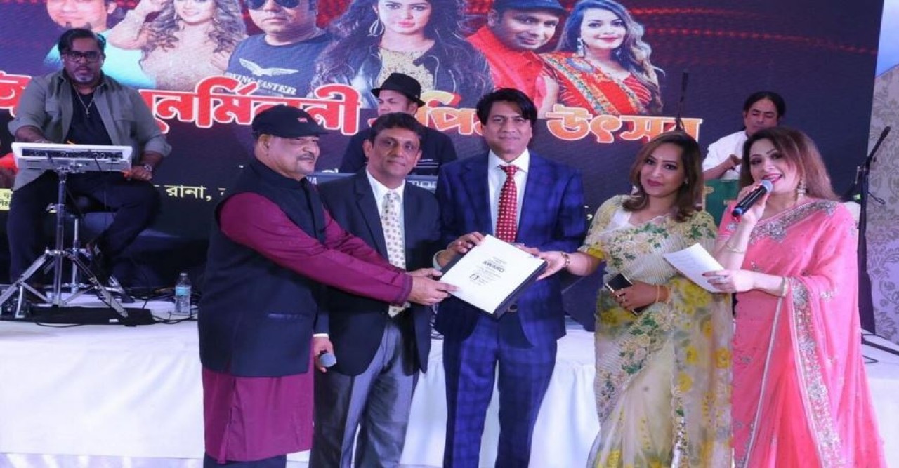 নিউইয়র্কে ওয়ার্ল্ড বাংলা মিউজিকের আয়োজনে ঈদ পুনর্মিলনী ও পিঠা উৎসব অনুষ্ঠিত