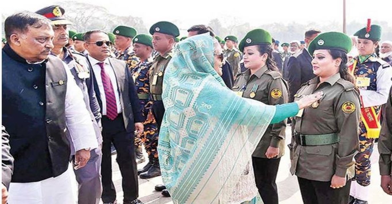 আট ক্যাটাগরিতে পদক পাচ্ছেন ১৮০ আনসার সদস্য