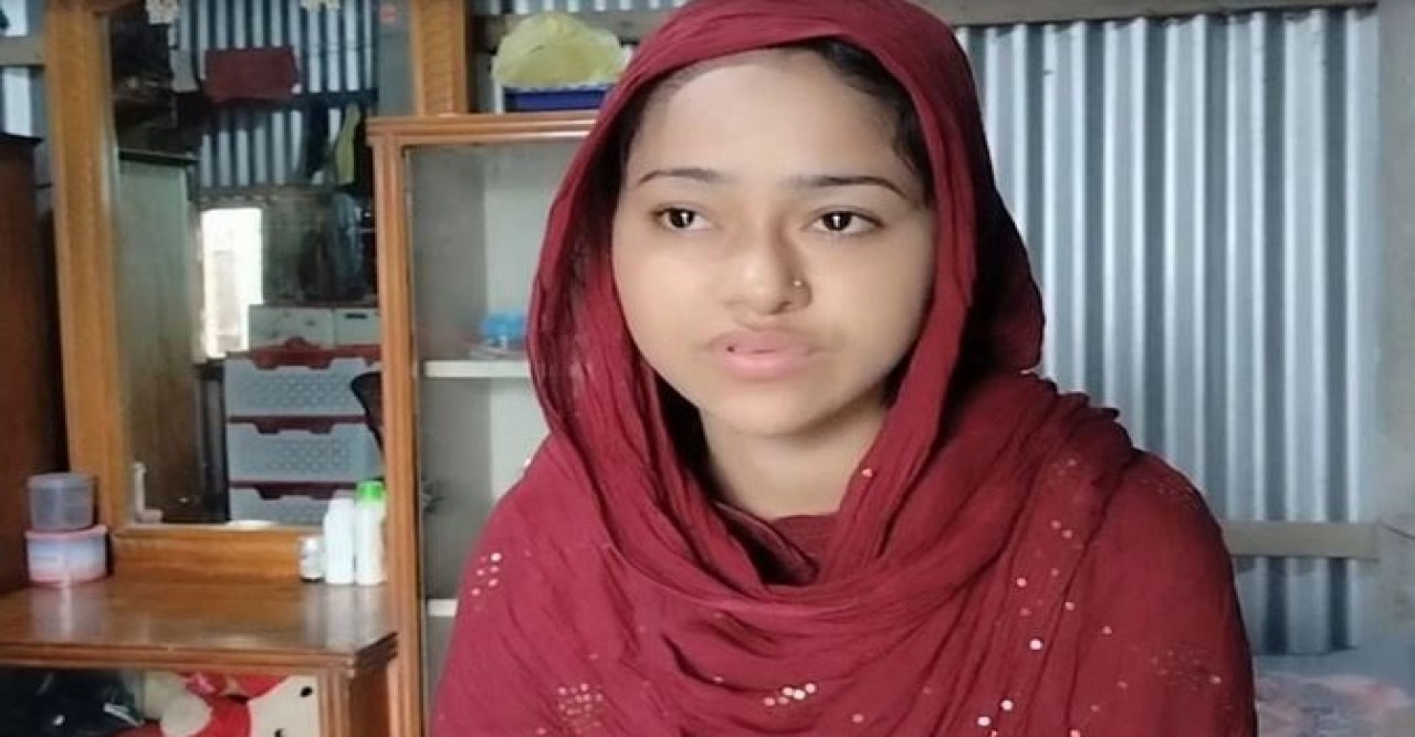 বিয়ে না করায় প্রেমিকের ঘরে ফাঁস নিলেন প্রেমিকা