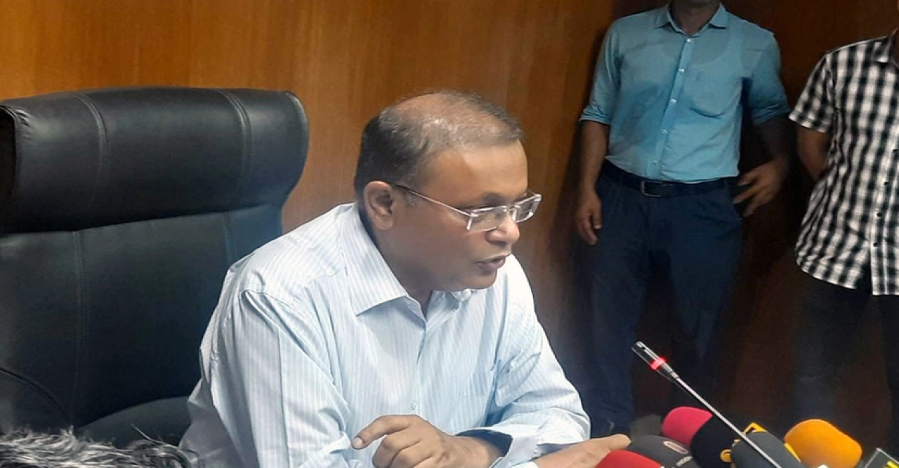 ‘আরো নিষেধাজ্ঞা’র খবর নিয়ে যা বললেন তথ্যমন্ত্রী
