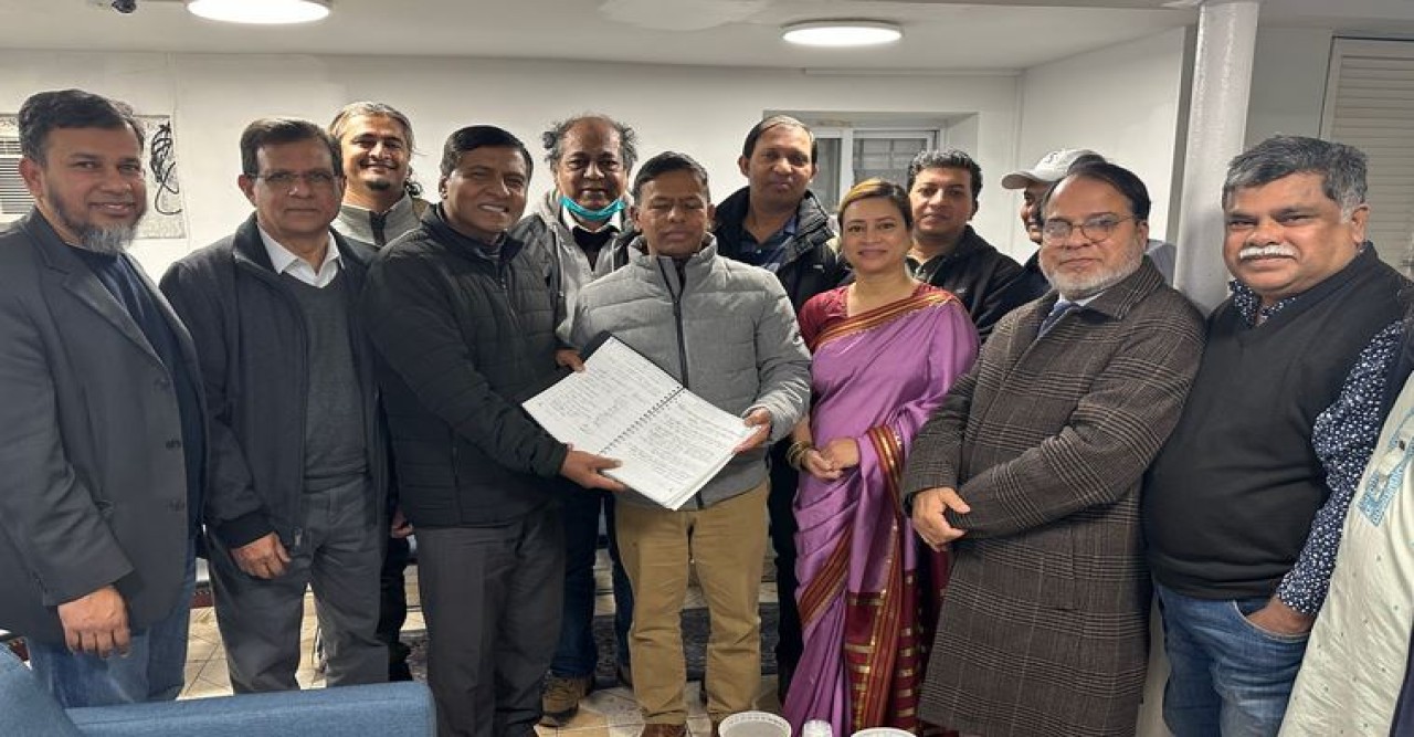 নিউইয়র্ক বাংলাদেশ প্রেসক্লাবের নতুন কমিটির দায়িত্ব গ্রহণ