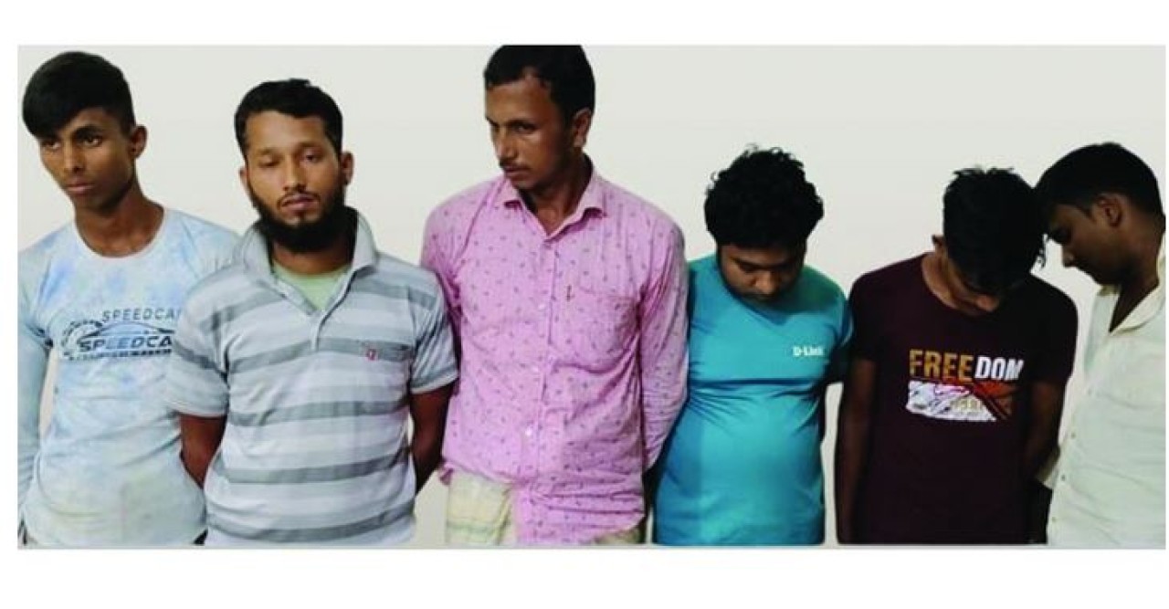 ভিডিও ছড়িয়ে দেওয়ার ভয় দেখিয়ে ফের গণধর্ষণ, আটক ৬