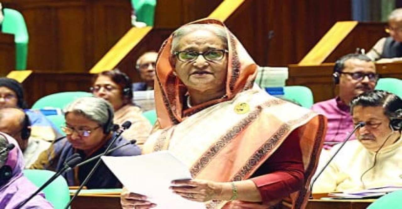 ভারতকে টানজিট দিয়ে ক্ষতিটা কী হচ্ছে, প্রশ্ন প্রধানমন্ত্রীর