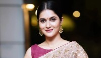 ‘দাদাসাহেব ফালকে’ পুরস্কার জিতলেন মিথিলা