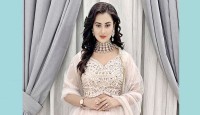 নতুন ছবির ব্যাপারে নিজেই জানাবেন বুবলী