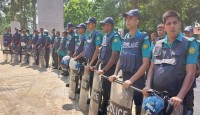 আজ ১৫ আগস্ট সর্বোচ্চ সতর্কাবস্থায় আইনশৃঙ্খলা বাহিনী